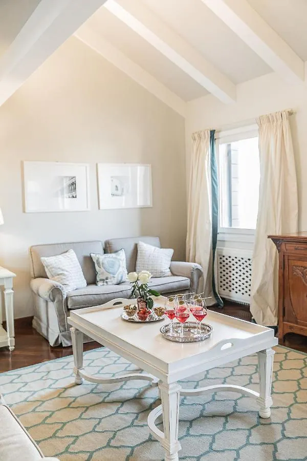 Ca' Della Luce Terrace Apartment Venice