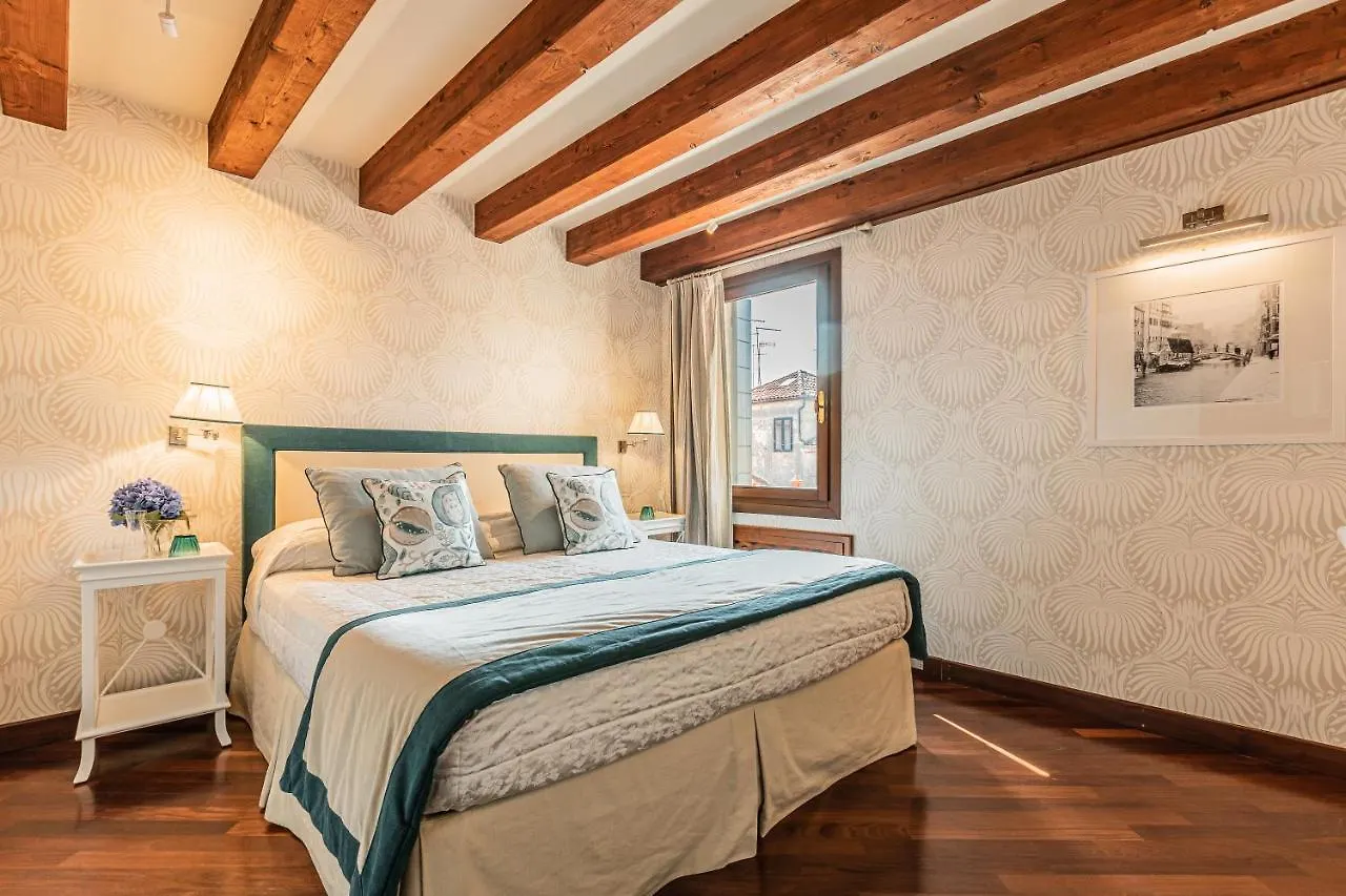Ca' Della Luce Terrace Apartment Venice