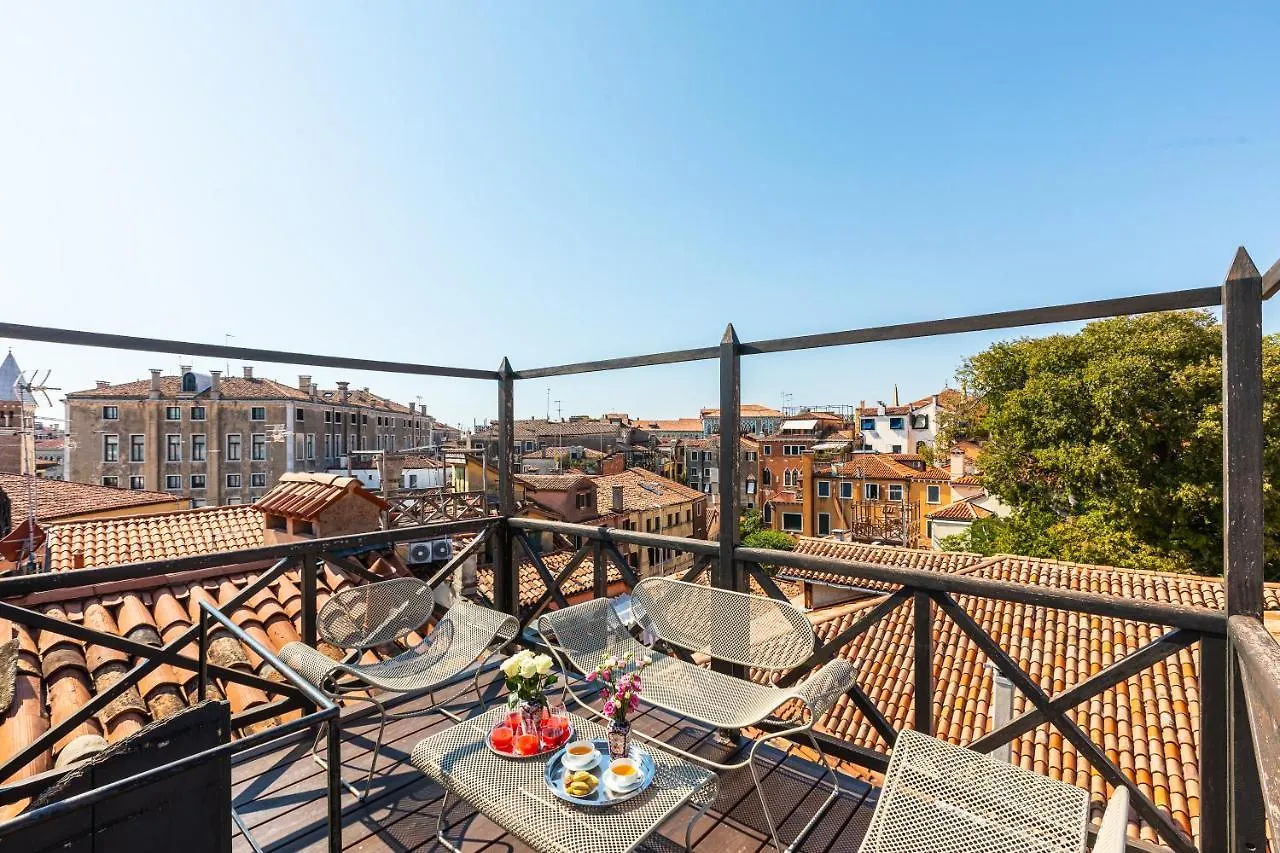 Ca' Della Luce Terrace Apartment Venice 0*,