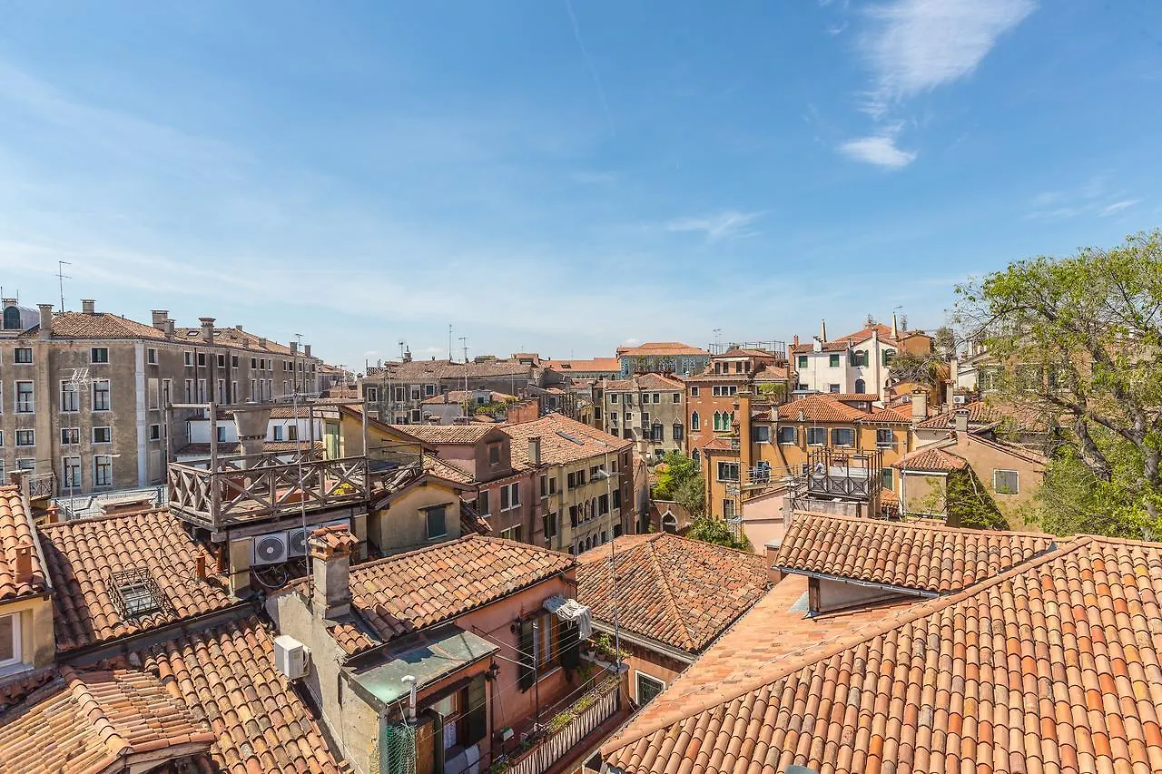 Ca' Della Luce Terrace Apartment Venice Italy
